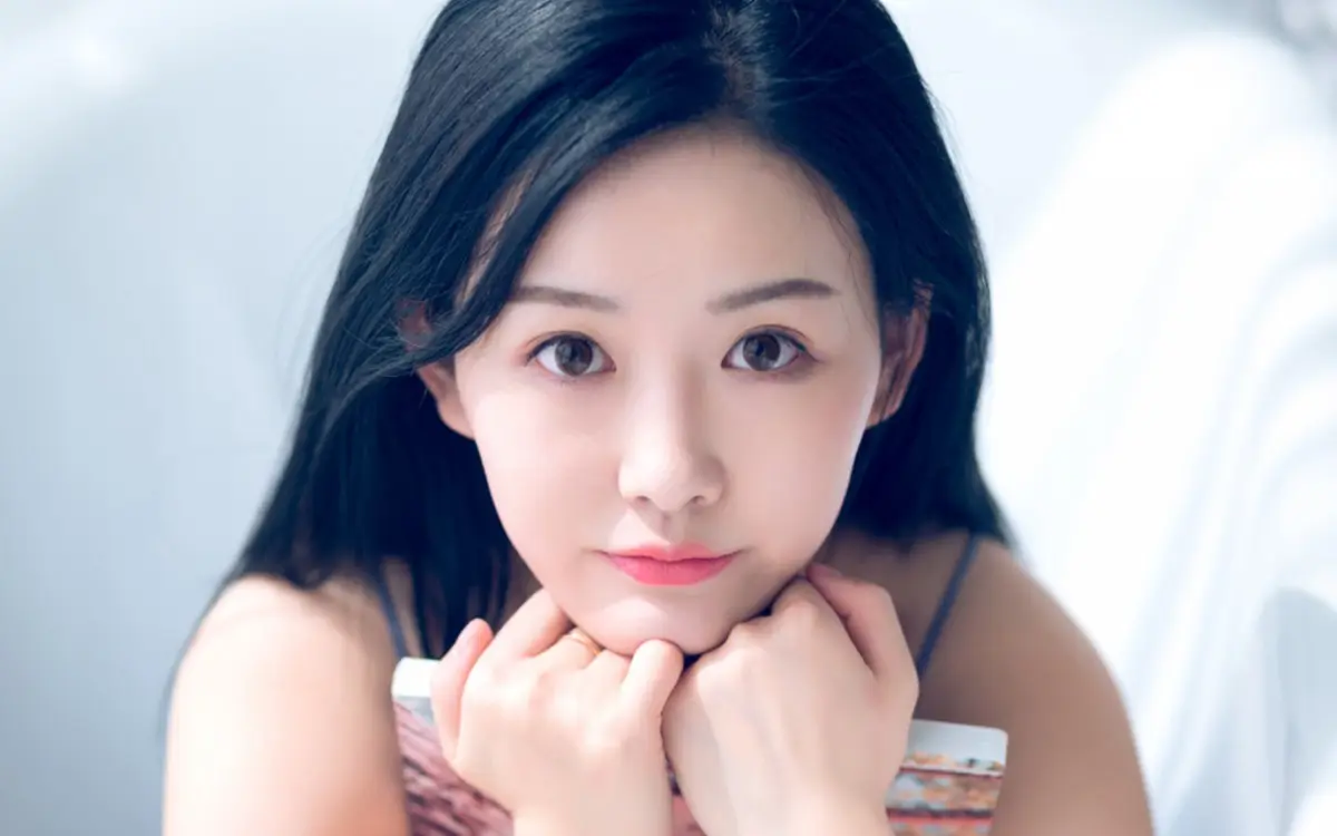 克拉玛依哈尔滨私人伴游燕子