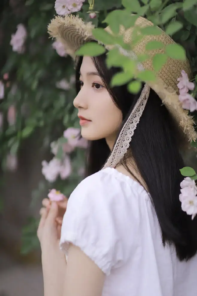 克拉玛依喀什私人伴游李菲儿