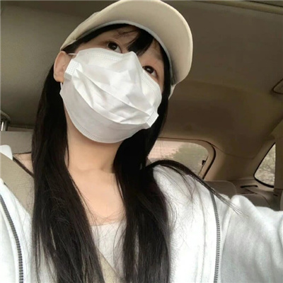 克拉玛依伴游女生闫静槐的资料