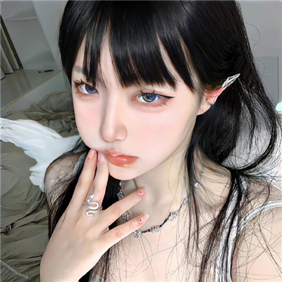 克拉玛依伴游女生孛安春的资料